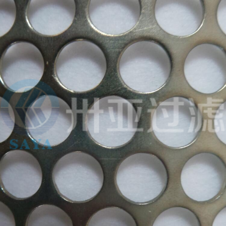 空壓機(jī)油氣分離器濾芯4931662141